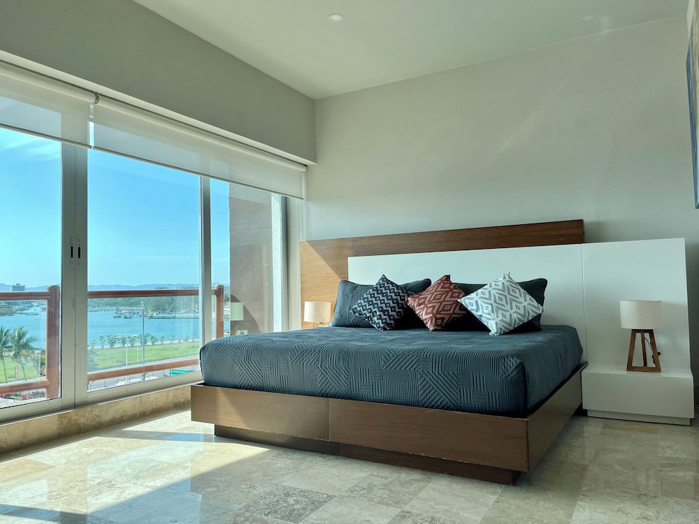 Hotel Deck 12 Vallarta Residences