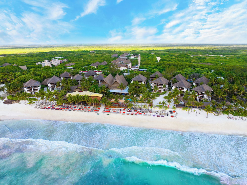 Hotel Mia Tulum Beachfront Resort - Ocean View Suites And Beach Club