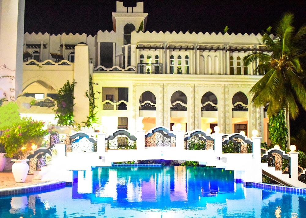Madinat Al Bahr Business & Spa Hotel