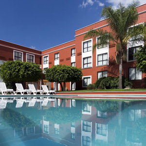 Hotel Fiesta Inn Leon cazare Leon de los Aldama