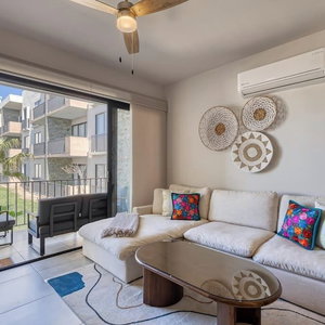 Hotel Bright And Modern Condo W/ Balcony, Shared Pool, A/C, Minutes To Beach & Town cazare Cabo San Lucas