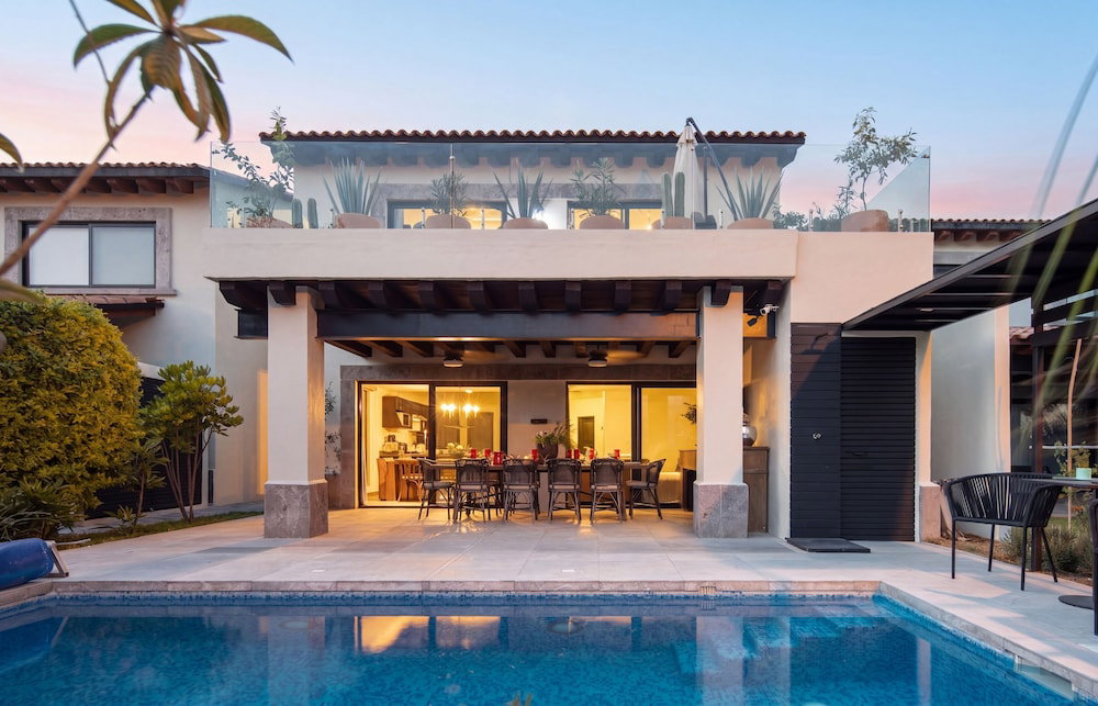 Hotel Escape To Private & Safe 5Bed With Pools