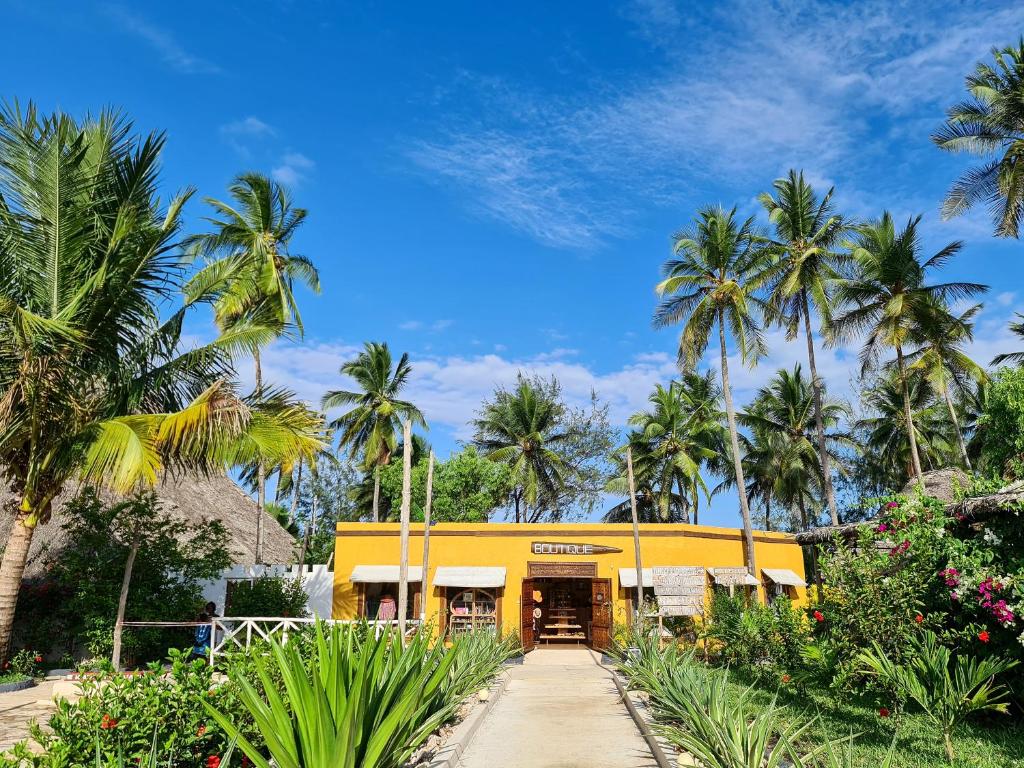 Paradise Beach Resort