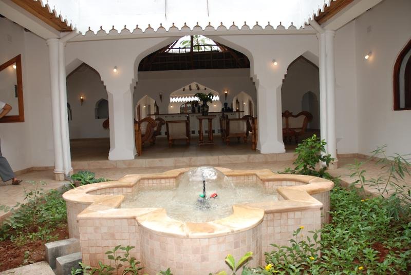 Sultan Sands Island Resort