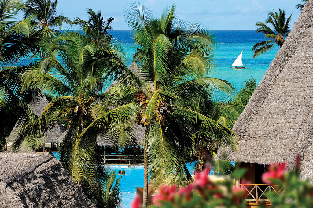 Hotel Neptune Pwani Beach Resort & Spa cazare Pwani Mchangani