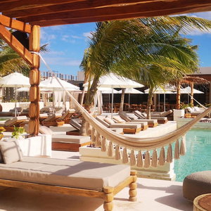 Hotel Motto By Hilton Tulum cazare Tulum
