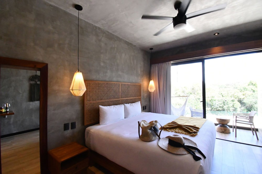 Hotel Tuk Fuego By The Spot Rentals