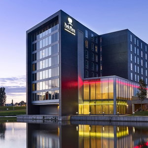 Hotel Park Plaza Amsterdam Airport cazare Lijnden