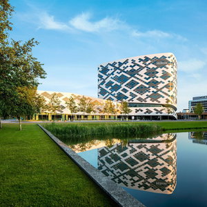 Hotel Hilton Amsterdam Airport Schiphol cazare Aalsmeerderbrug