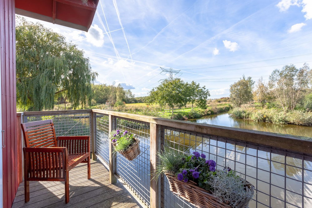 Hotel Hajé Waterlodge En Hotel Ark De Aalscholver