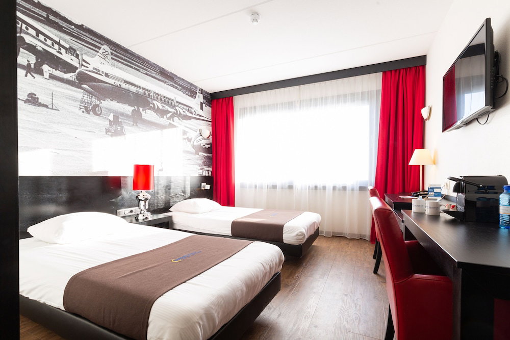 Hotel Bastion Hotel Amsterdam Airport
