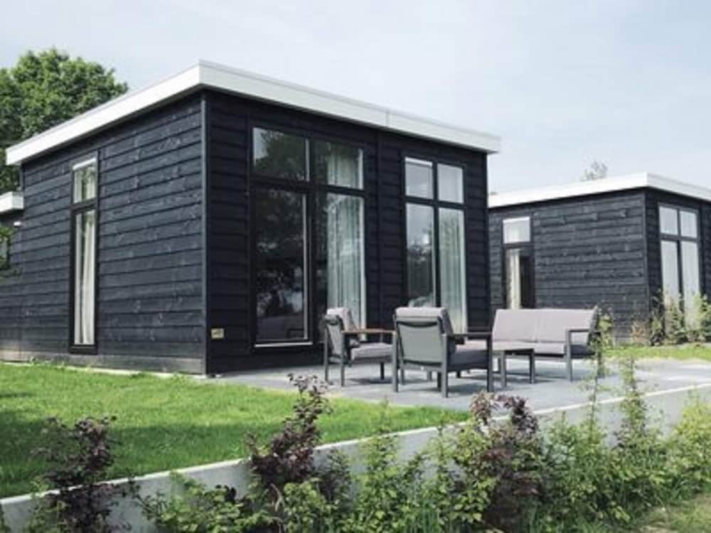 Hotel Holiday Home In Overijssel With Garden Terrace