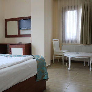 Hotel Manolyam Otel cazare Agva