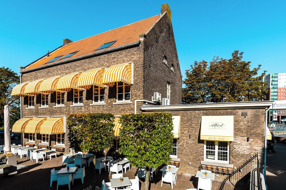 Hotel De Pastorie Bed & Breakfast
