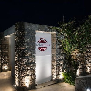 Sejur Melagrana Apartments vacanta Adamas