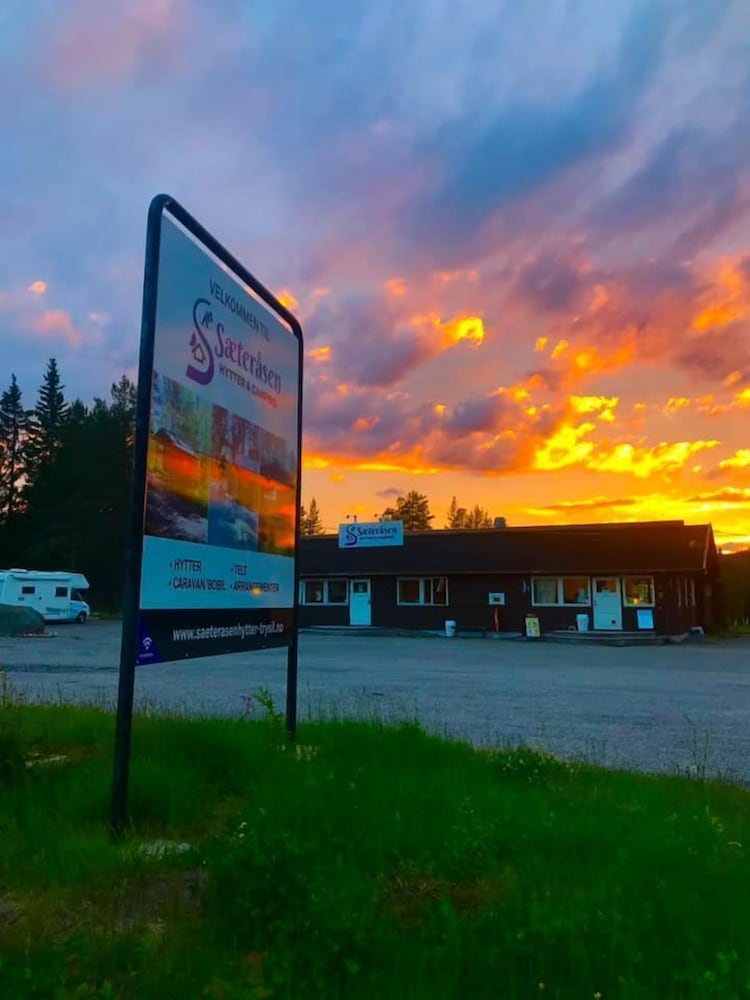 Hotel Sæteråsen Hytter & Camping