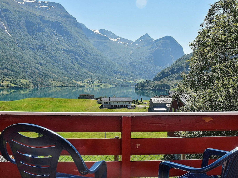 Hotel 8 Person Holiday Home In Olden
