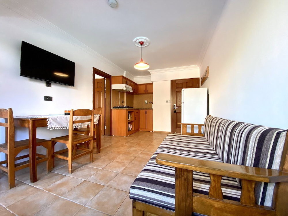 Ten Apart Otel