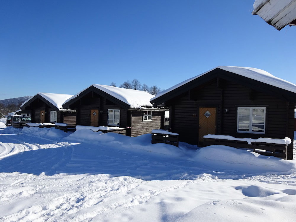Hotel Øen Turistsenter Cottages