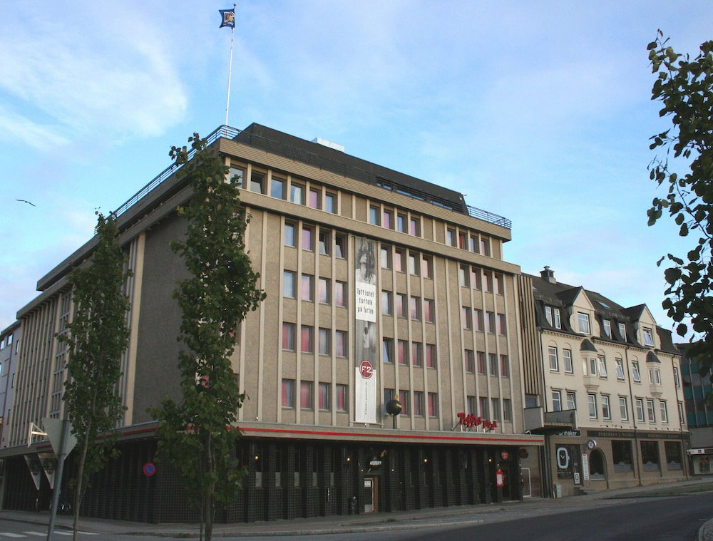 Hotel F2 Hotel Harstad