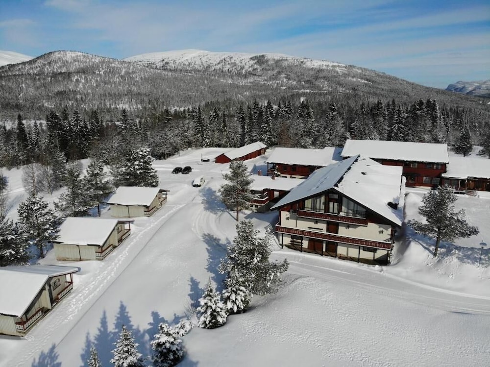 Hotel Heia Gjestegård