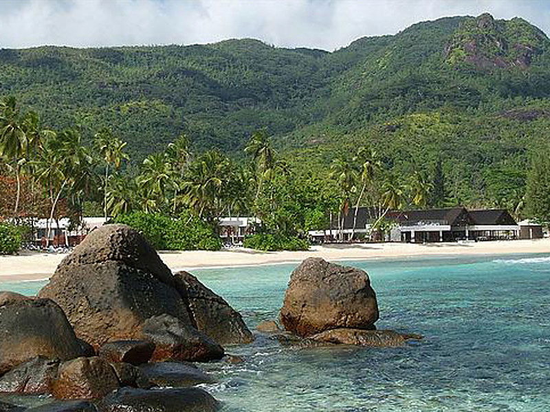 Hotel Avani Barbarons Seychelles Resort