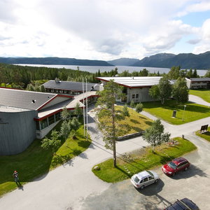 Hotel Raulandsakademiet Og Vandrerhjem cazare Groa