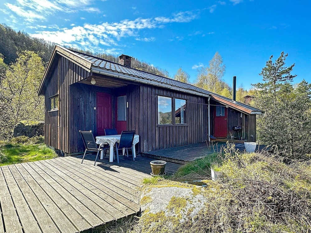 Hotel 5 Person Holiday Home In Farsund