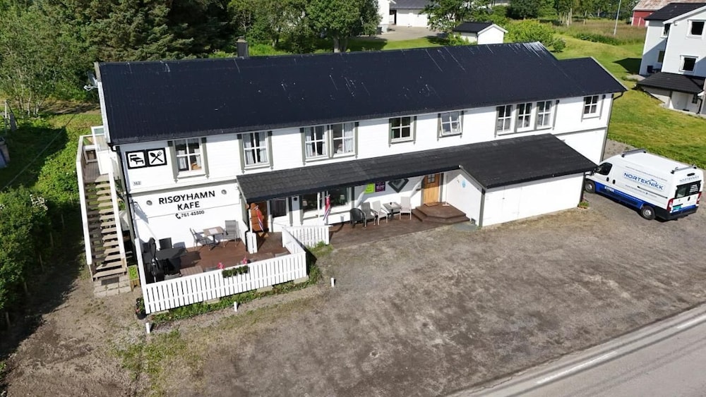 Hotel Risøyhamn Kafe