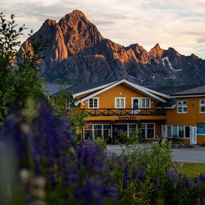 Hotel Skårungen cazare Kabelvag