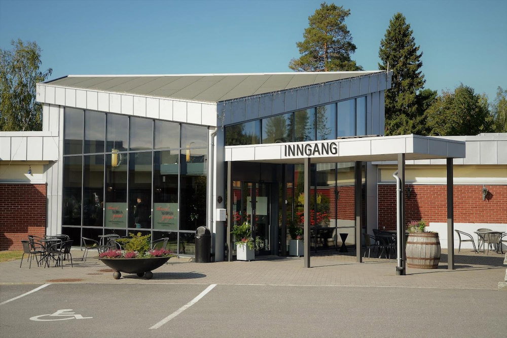 Hotel Slobrua Gjestegård