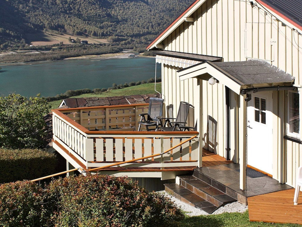 Hotel 6 Person Holiday Home In Otta