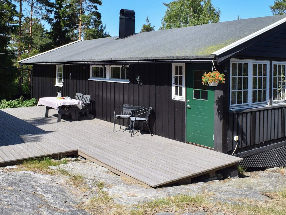 Hotel 4 Star Holiday Home In Halden