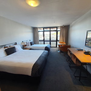 Hotel Off Broadway Motel cazare Epsom