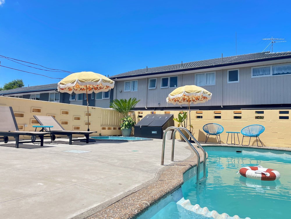 Hotel Mount Eden Motel