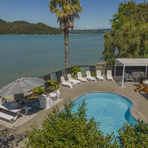 Hotel Oceans 88 Whitianga Coastal Accommodation Suites cazare Whitianga