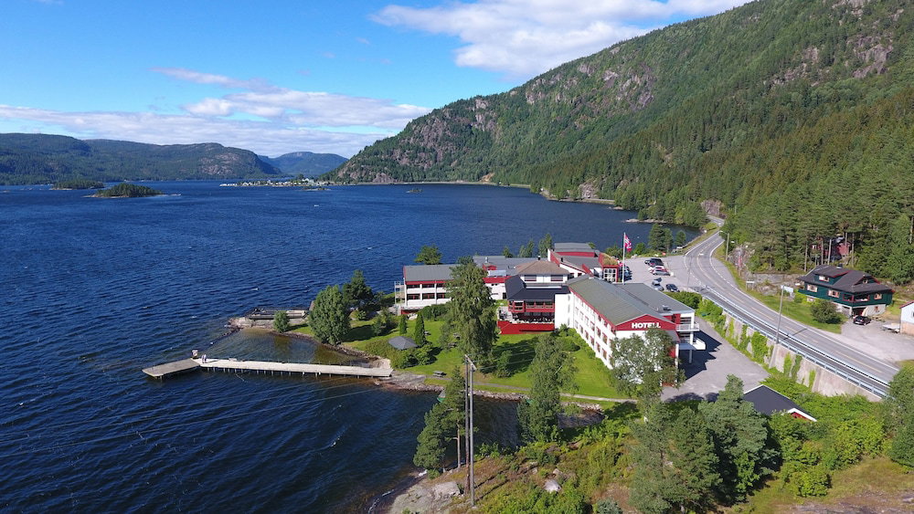 Hotel Revsnes Hotell