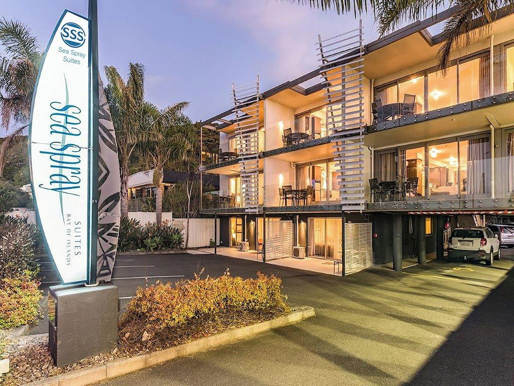 Hotel Sea Spray Suites