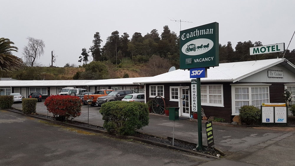 Hotel Coachman Motel
