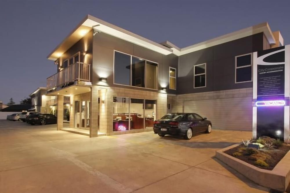 Hotel City Corporate Motor Inn