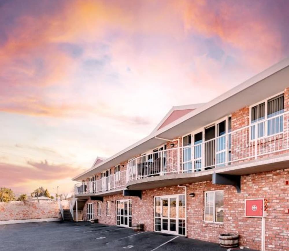Hotel Alexandra Heights Motel