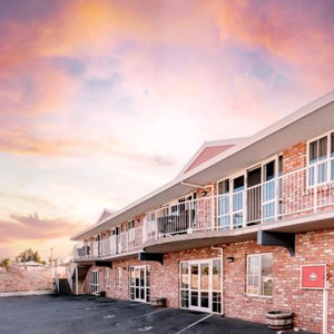 Hotel Alexandra Heights Motel cazare Clyde