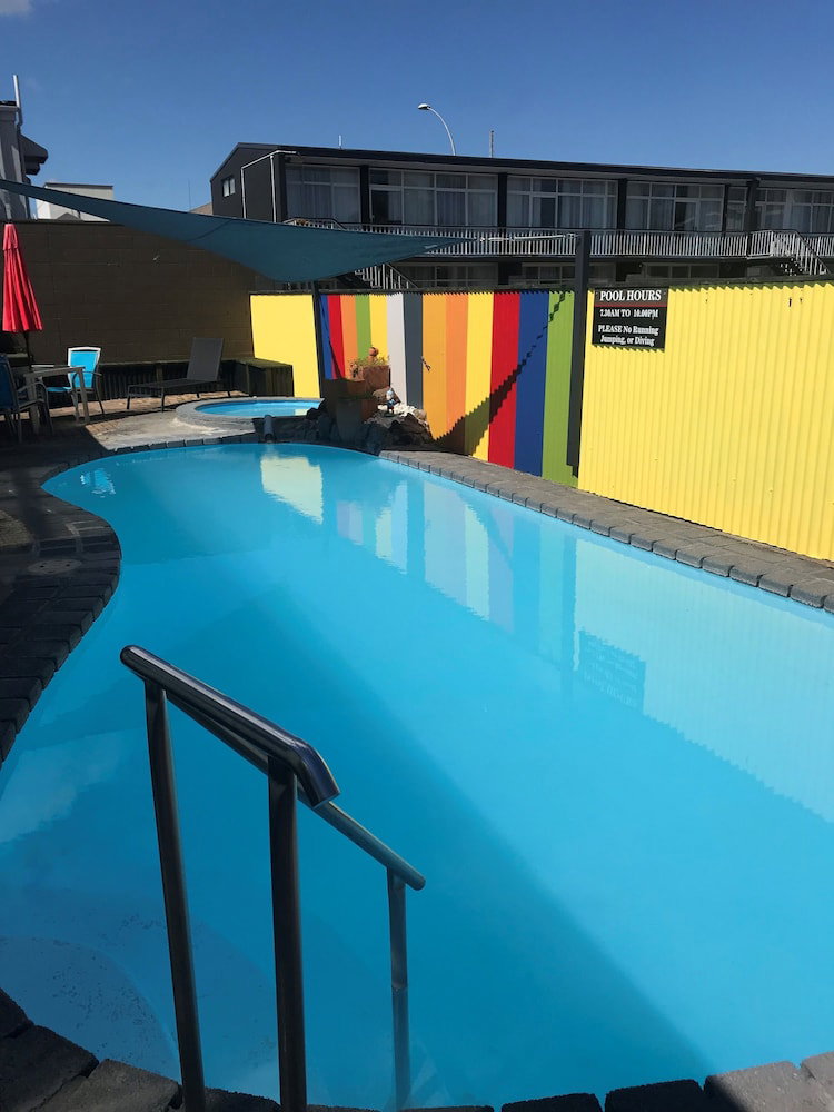 Hotel Ambassador Thermal Motel
