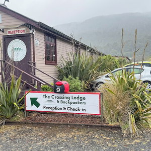 Hotel The Crossing Lodge cazare Turangi