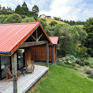Hotel The Hideout cazare Kaiwaka