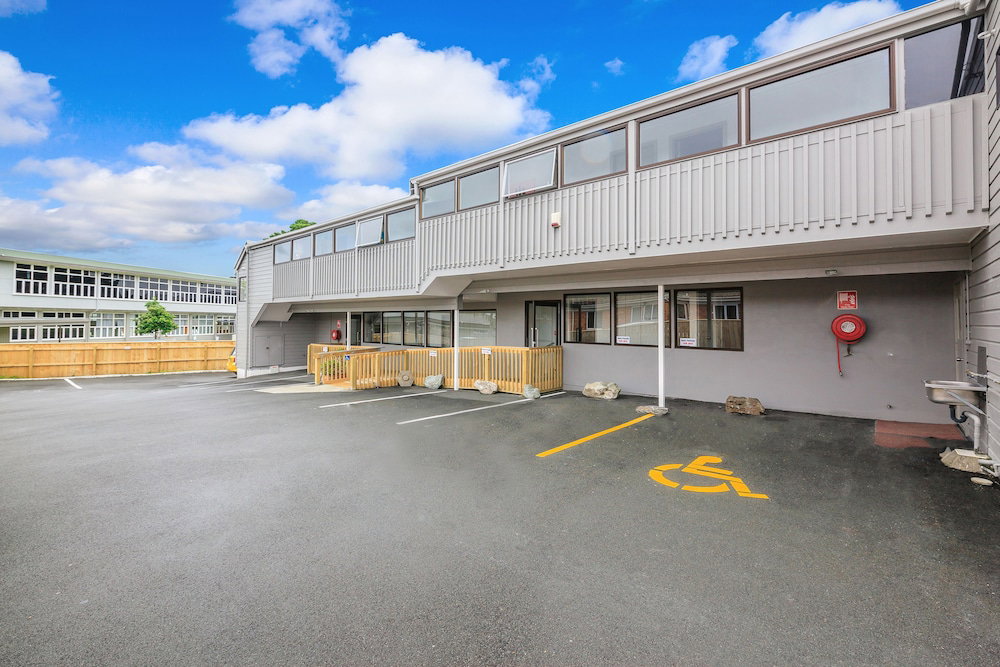 Hotel Greenlane Motel