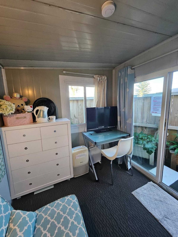 Hotel Waterview Room And Cabin