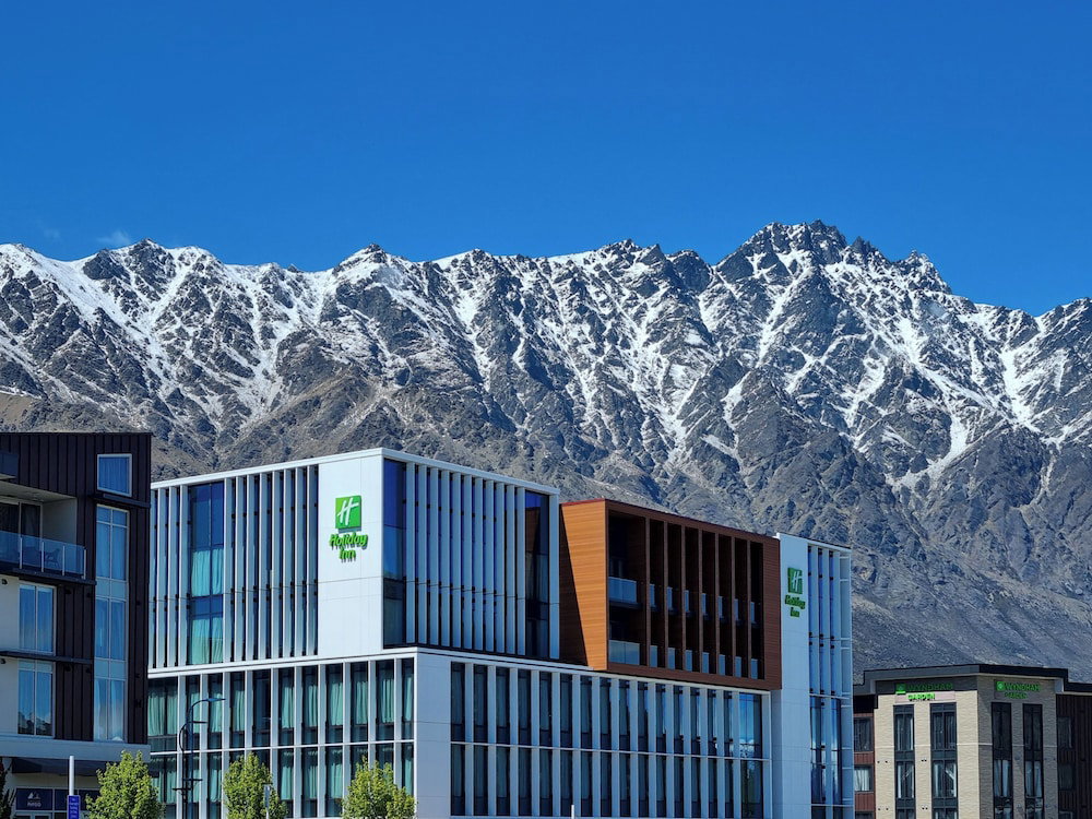 Hotel Holiday Inn Queenstown Remarkables Park By Ihg