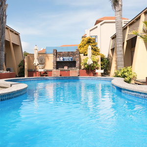 Hotel Oasis Beach Motel cazare Wharewaka