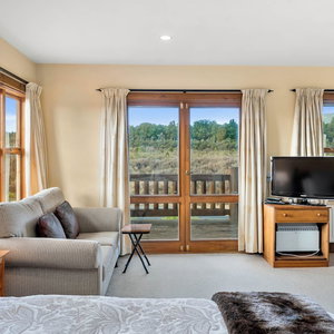 Hotel Mountain Heights Lodge cazare Turangi